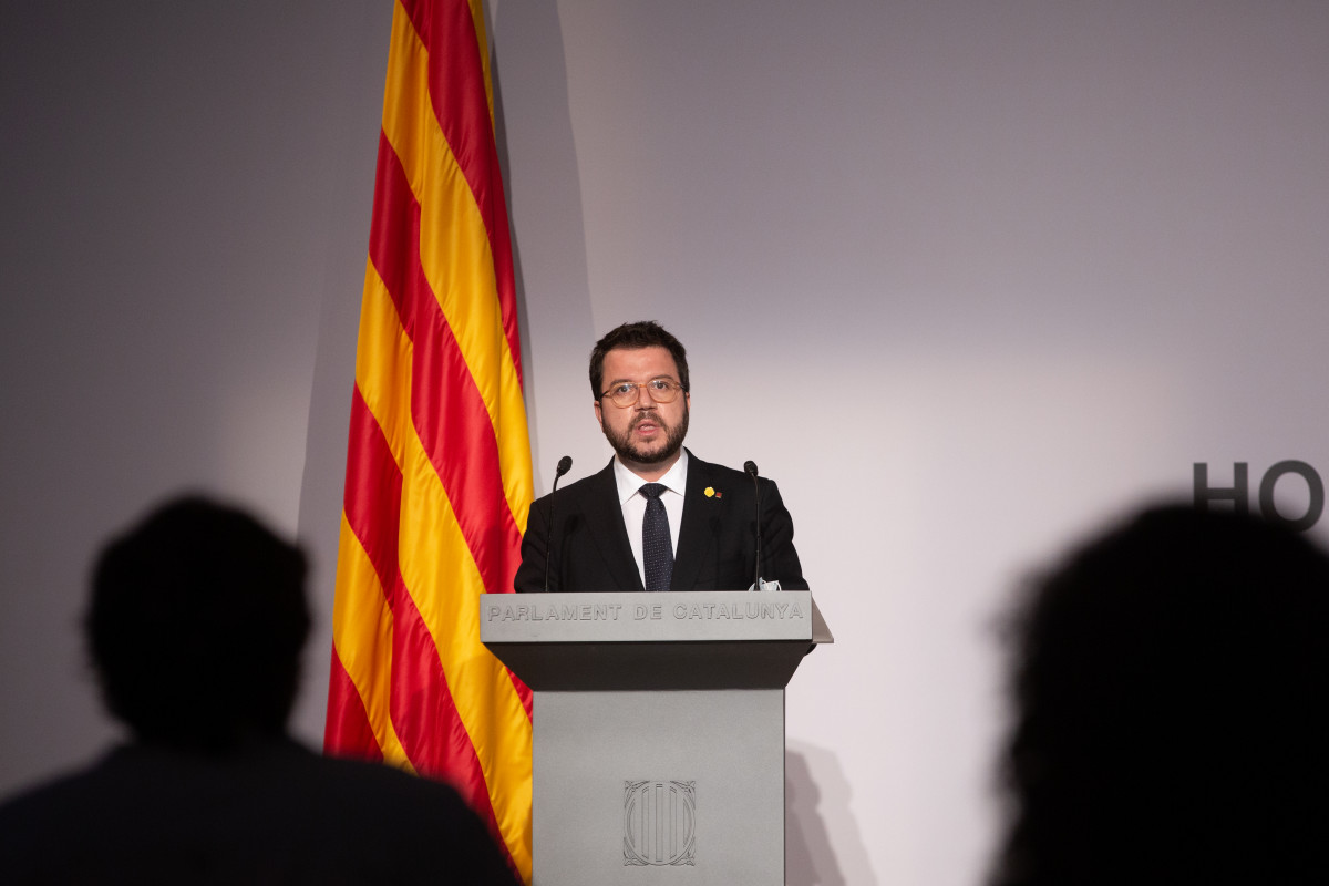 El vicepresident de la Generalitat en funcions de president, Pere Aragonès, intervé en l'acte homenatge a l'expresident de la Generalitat de Catalunya, Lluís Companys, pel 80 aniversari de