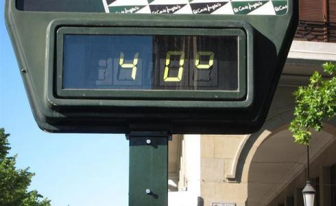 L'onada de calor persistirà amb 26 províncies en alerta per temperatures màximes