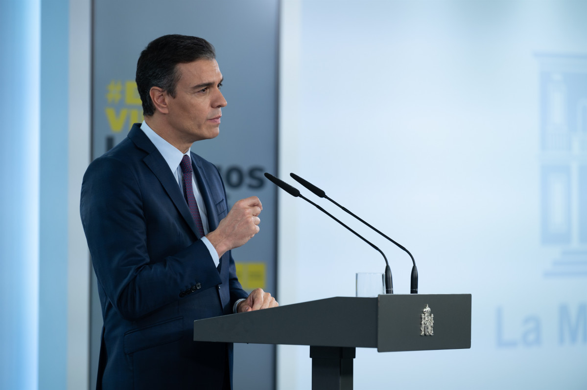 Arxiu - Pedro Sánchez en roda de premsa.