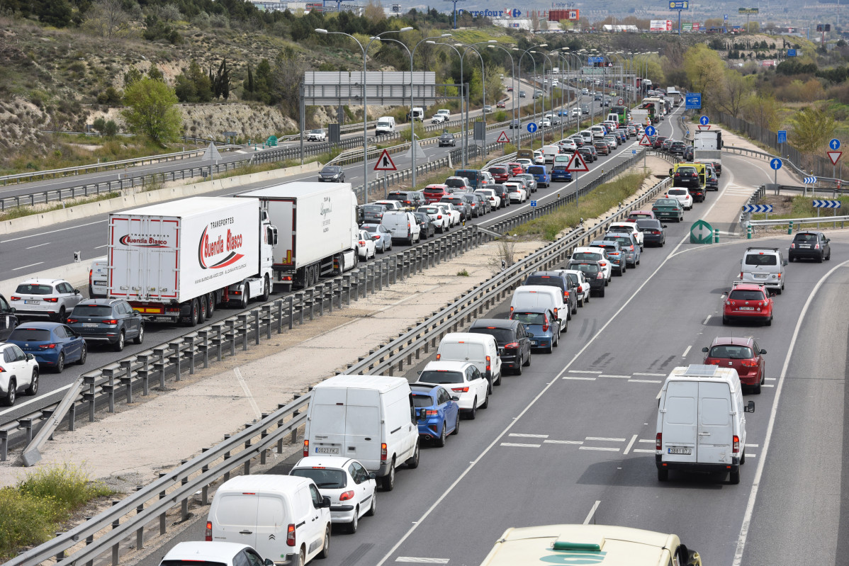 Dos quil metres de retencions a l AP7 direcci Tarragona