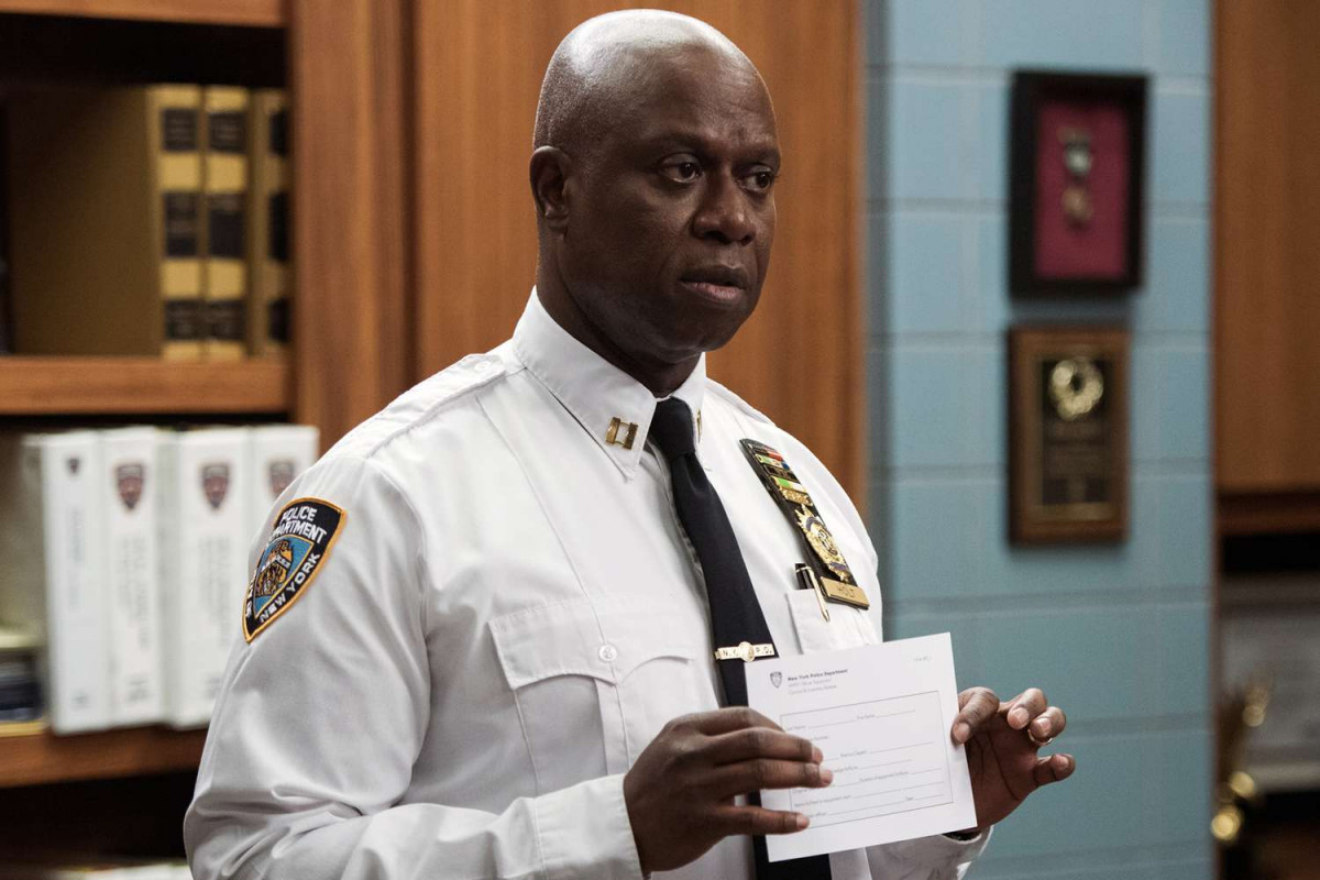 Andre Braugher es Ray Holt 121223 a442470b25254898bb77288dec5bc845