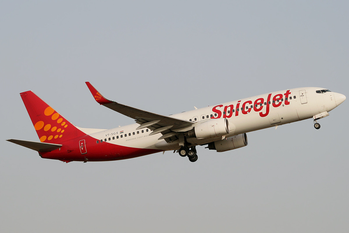 SpiceJet Boeing 737 800 Vyas 2