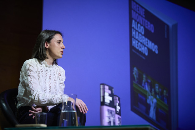 Arxiu - L'exministra d'igualtat i eurodiputada de Podem, Irene Montero, durant la presentació del seu nou llibre 'Algo haremos hecho', a la Casa Encendida, a 11 de novembre de 2024, a Madrid (Espanya).