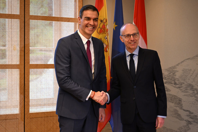 El presidente del Gobierno se reúne en Luxemburgo con el primer ministro, Luc Frieden