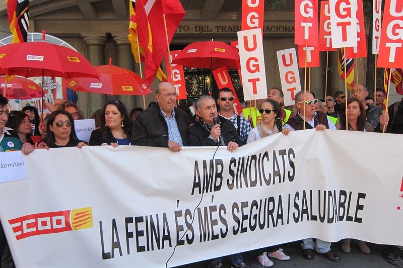 UGT i CCOO de Catalunya criden a manifestar-se contra la precarietat