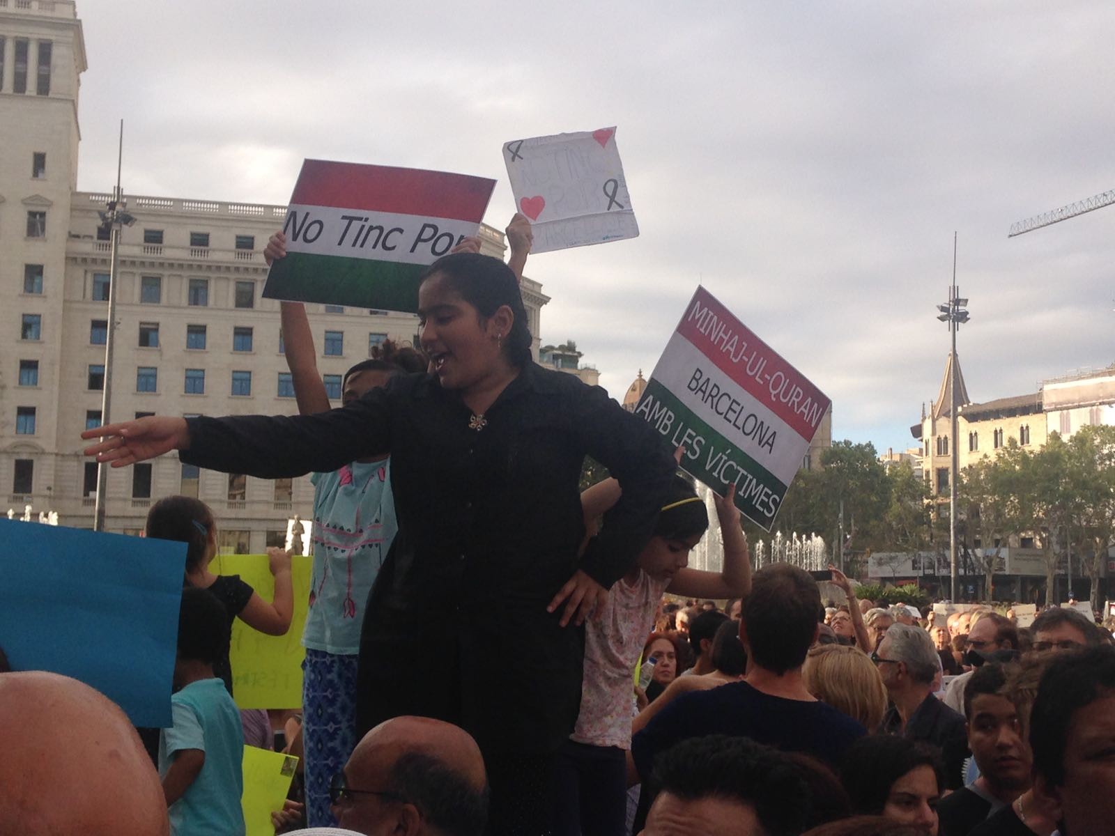 Manifestació atemptat comunitat musulmana catalunya