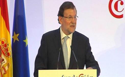 Rajoy anuncia que el finançament autonòmic s'abordarà en 2016