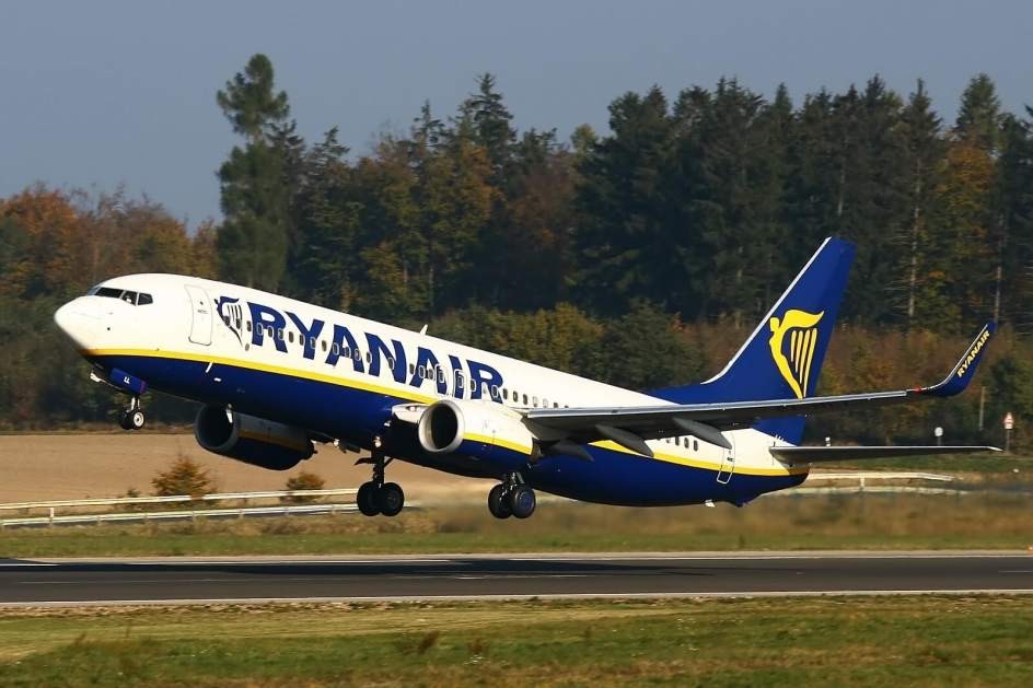 Ryanair 2